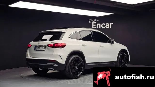 Mercedes-Benz GLA-Class GLA - Class H247 2020 года - вид 2