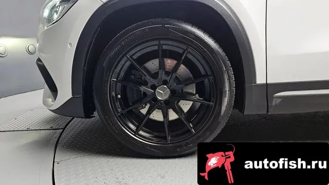 Mercedes-Benz GLA-Class GLA - Class H247 2020 года - вид 5