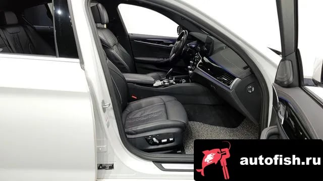 BMW 5-Series 5 Series (G30) 2022 года - похожие автомобили