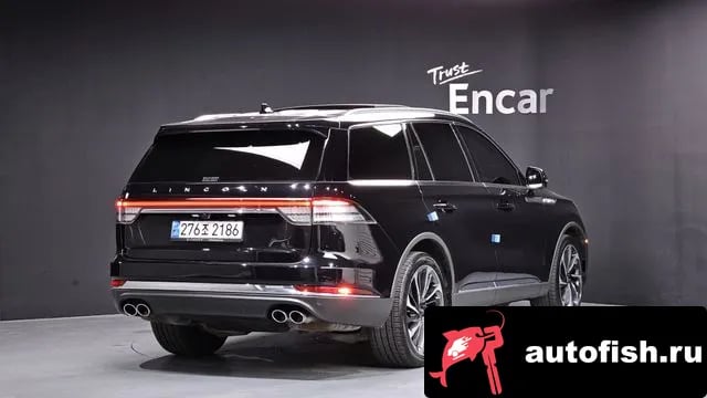 Lincoln Aviator Aviator 2nd generation 2021 года - вид 2