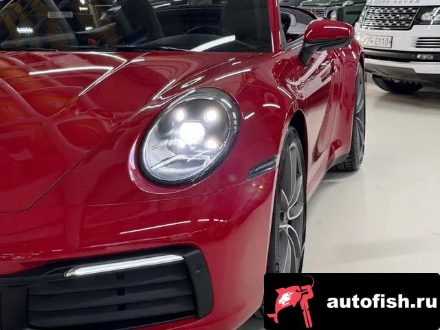 Porsche 911 911 (992) 2020 года - вид 3