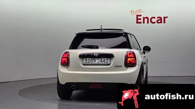 Mini Cooper Cooper 2020 года - похожие автомобили