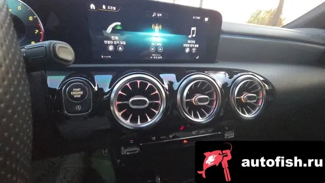 Mercedes-Benz CLA-Class CLA-Class C118 2020 года - похожие автомобили