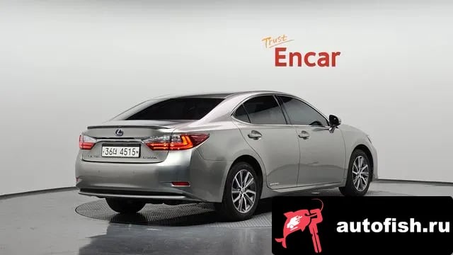 Lexus ES New ES300h 2017 года - вид 2