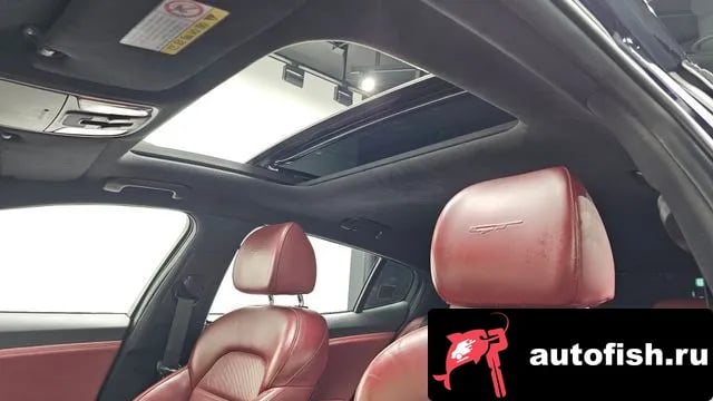 Kia Stinger Stinger 2017 года - похожие автомобили