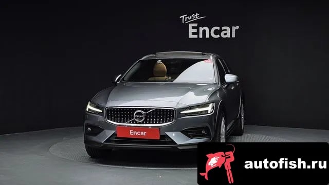 Volvo V60 V60 Cross-country 2nd Generation 2019 года - вид 3