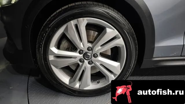 Volvo V60 V60 Cross-country 2nd Generation 2019 года - вид 5