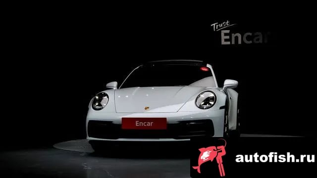 Porsche 911 911 (992) 2021 года - вид 3