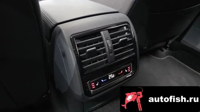 Volkswagen Arteon Atheon 2022 года - похожие автомобили