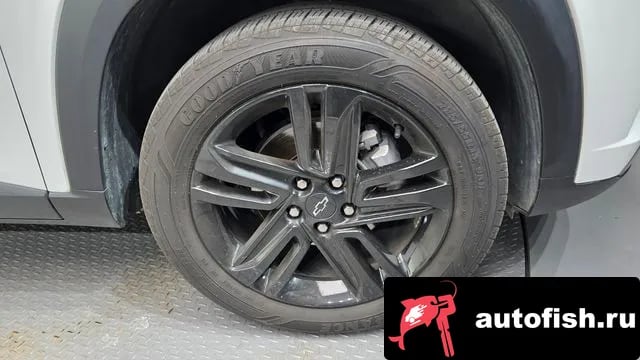 Chevrolet (GM Daewoo) Trax Trax Crossover 2023 года - вид 5