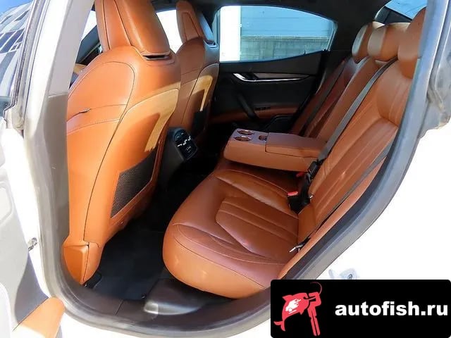 Maserati Ghibli Gibley 2019 года - вид 6