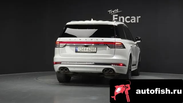 Lincoln Aviator Aviator 2nd generation 2021 года - вид 4