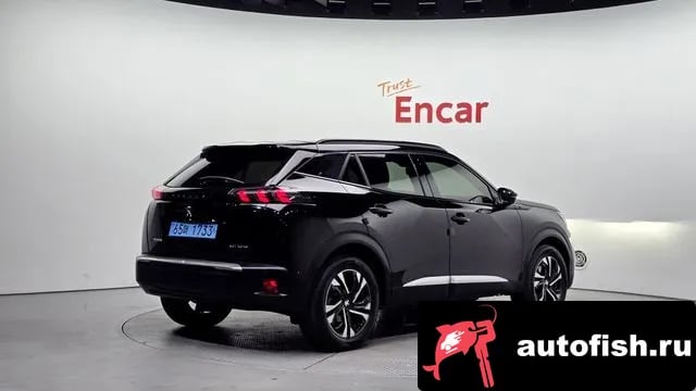 Peugeot 2008 e-2008 second generation 2020 года - вид 2