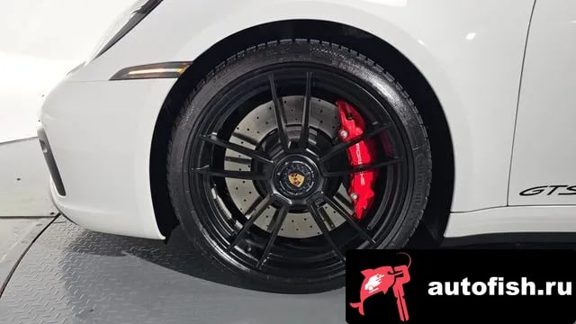 Porsche 911 911 (992) 2023 года - вид 4