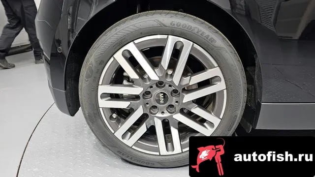 Mini Cooper Cooper Electric 4th Generation 2024 года - вид 5