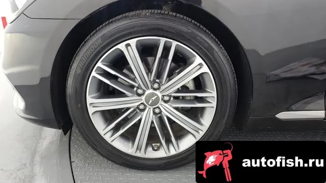 Genesis G80 G80 2019 года - похожие автомобили