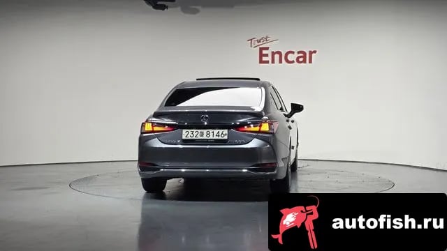 Lexus ES ES300h 7th generation 2020 года - вид 4