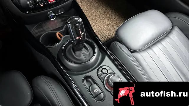 Mini Clubman Cooper S Clubman 2021 года - похожие автомобили