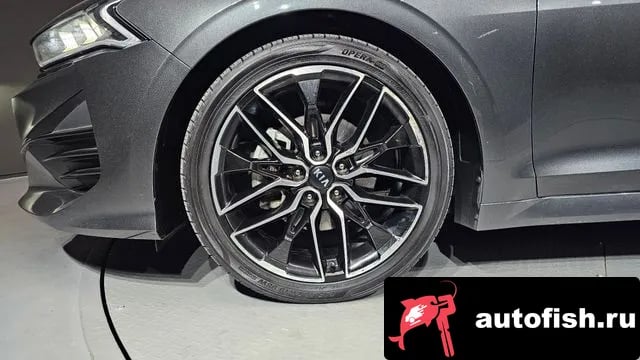 Kia K5 K5 3rd generation 2021 года - похожие автомобили