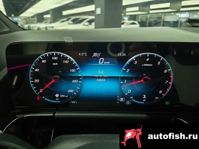 Mercedes-Benz GLA-Class GLA - Class H247 2020 года - вид 6