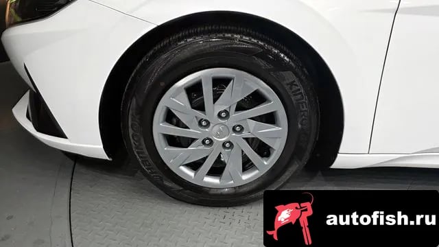 Hyundai AVANTE Avante (CN7) 2020 года - похожие автомобили