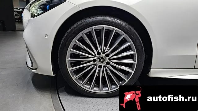 Mercedes-Benz C-Class C-Class W206 2022 года - похожие автомобили