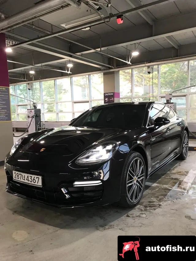 Porsche Panamera Panamera (971) 2020 года - вид 1