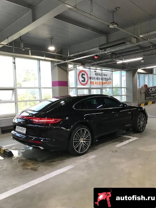 Porsche Panamera Panamera (971) 2020 года - похожие автомобили