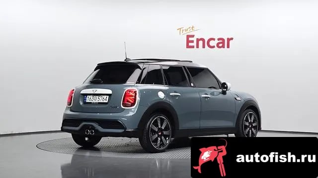 Mini Cooper Cooper S 2023 года - вид 2
