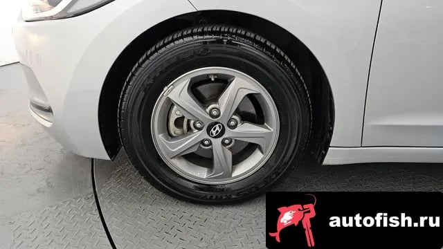 Hyundai AVANTE Avante AD 2017 года - вид 5