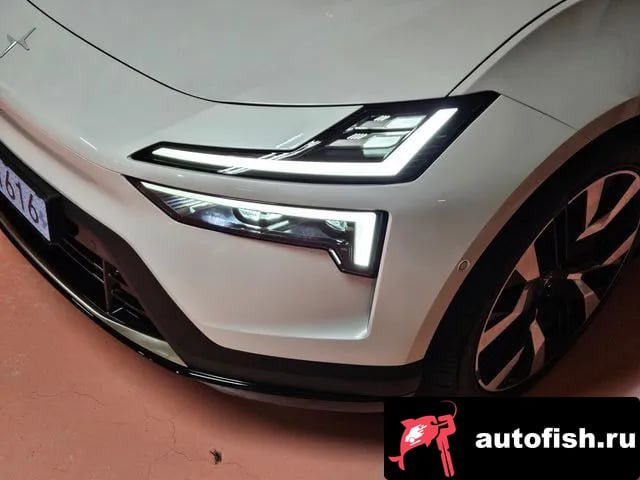 Polestar Polestar 4 Polstar 4 2025 года - вид 3