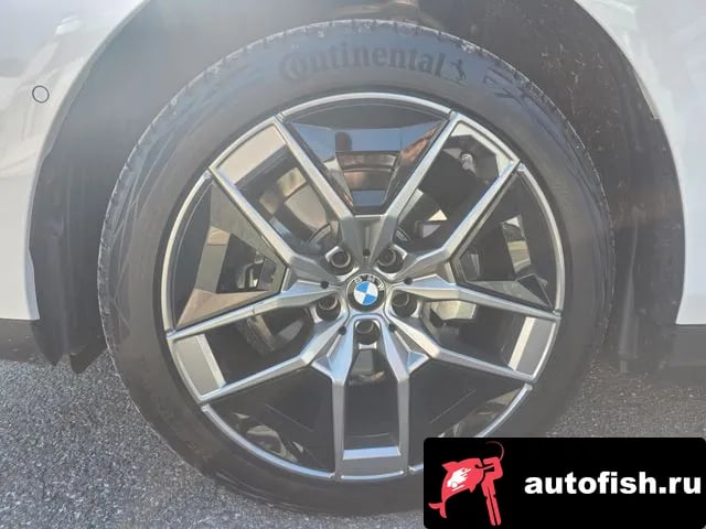 BMW 5-Series 5 Series (G60) 2025 года - вид 5