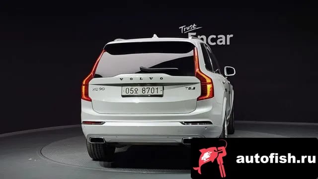 Volvo XC90 XC90 second Generation 2017 года - вид 4