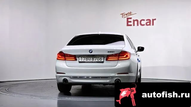 BMW 5-Series 5 Series (G30) 2019 года - вид 4