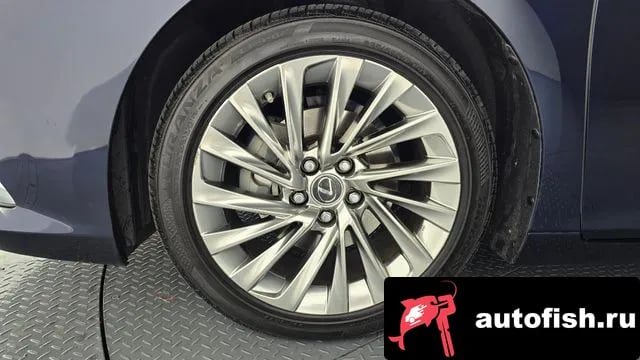 Lexus ES ES300h 7th generation 2020 года - вид 5