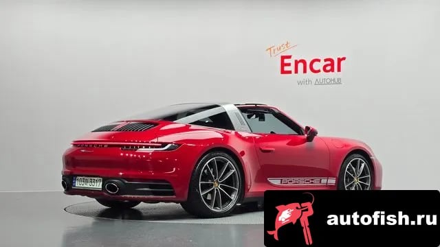 Porsche 911 911 (992) 2021 года - вид 2