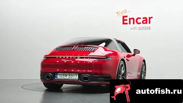Porsche 911 911 (992) 2021 года - вид 4