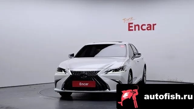 Lexus ES ES300h 7th generation 2023 года - вид 3