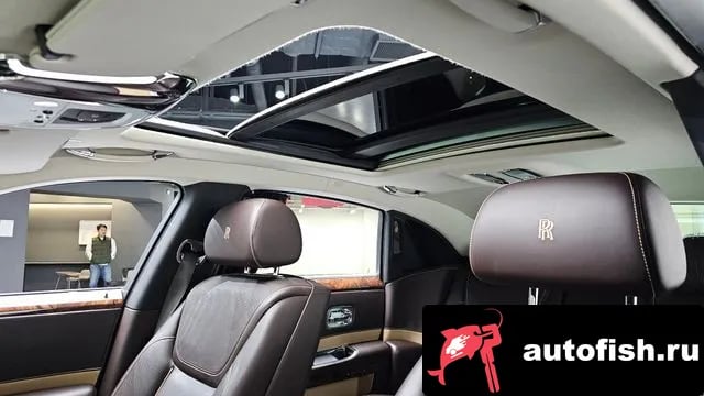 Rolls-Royce Ghost Ghost 2018 года - похожие автомобили