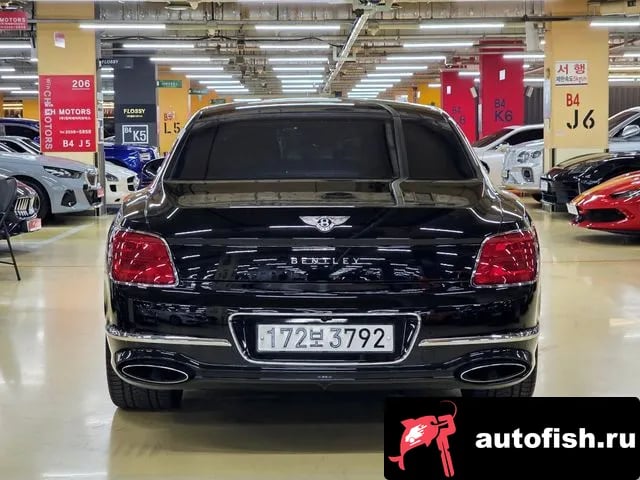 Bentley Flying Spur Flying Spur 3rd Generation 2020 года - вид 3