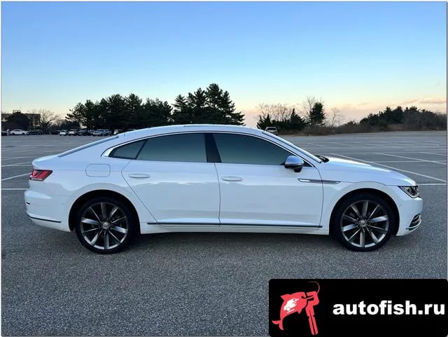 Volkswagen Arteon Atheon 2020 года - вид 4