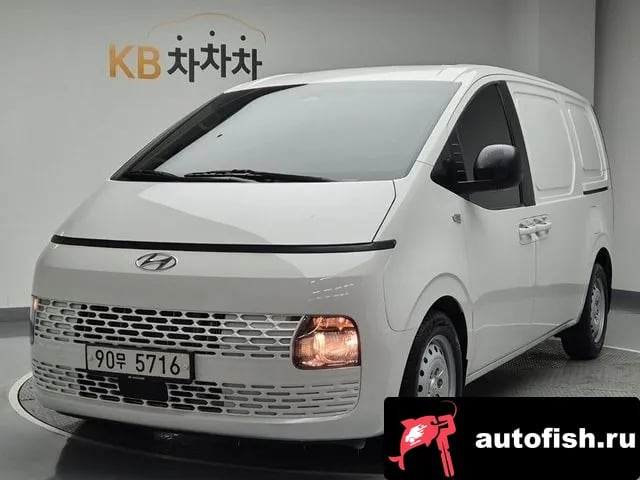 Hyundai Staria Staria 2021 года - похожие автомобили
