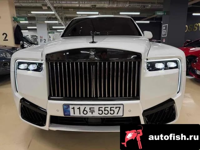 Rolls-Royce Cullinan Cullinan 2022 года - похожие автомобили