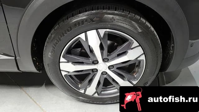 Peugeot 3008 3008 second generation 2020 года - вид 5