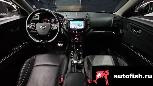 KG Mobility (Ssangyong) TIBOLI Tivoli Air 2018 года - похожие автомобили