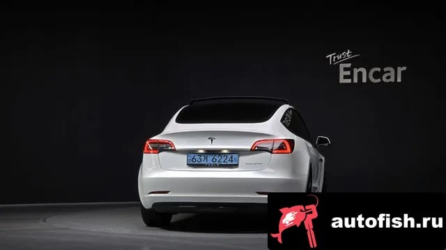 Tesla Model 3 Model 3 2021 года - вид 4