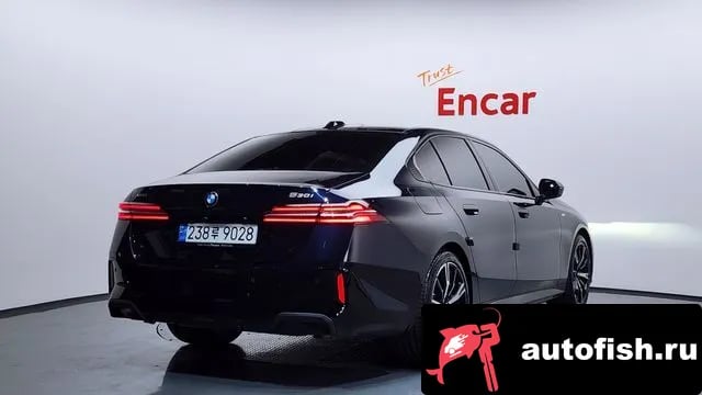 BMW 5-Series 5 Series (G60) 2025 года - вид 2