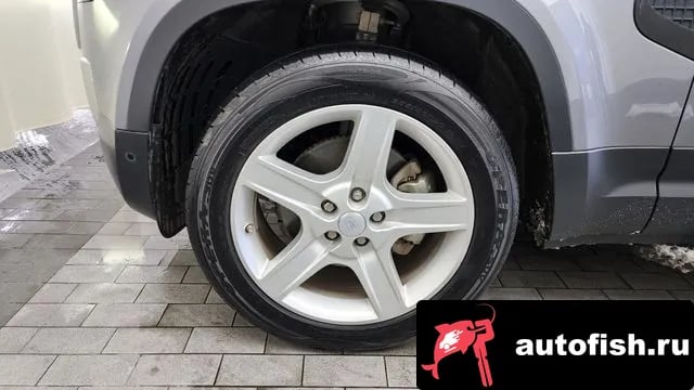 Land Rover Defender Bitdefender (L663) 2020 года - вид 5