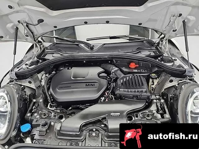 Mini Clubman Cooper D Clubman 2021 года - вид 5