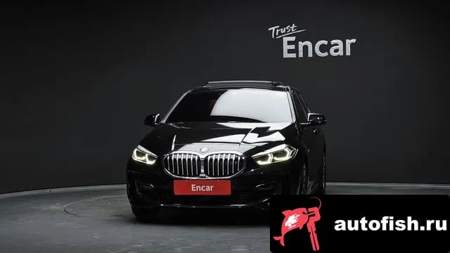 BMW 1-Series 1 Series (F40) 2022 года - вид 3